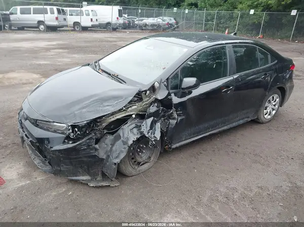 5YFB4MDE1SP281325 2025 TOYOTA COROLLA - Image 2