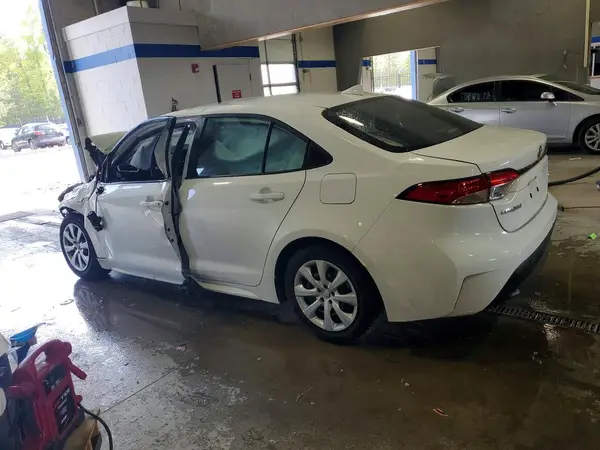 5YFB4MDE1SP282538 2025 TOYOTA COROLLA - Image 2