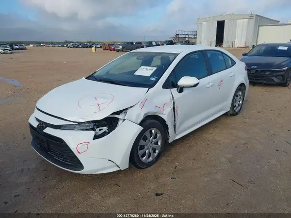 5YFB4MDE1SP285312 2025 TOYOTA COROLLA - Image 2