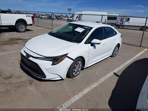 5YFB4MDE1SP287318 2025 TOYOTA COROLLA - Image 2