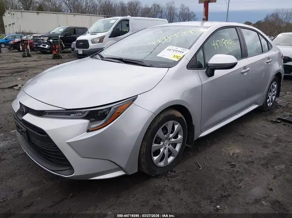 5YFB4MDE1SP301430 2025 TOYOTA COROLLA - Image 2