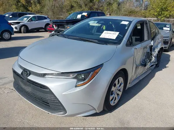 5YFB4MDE1SP313318 2025 TOYOTA COROLLA - Image 2