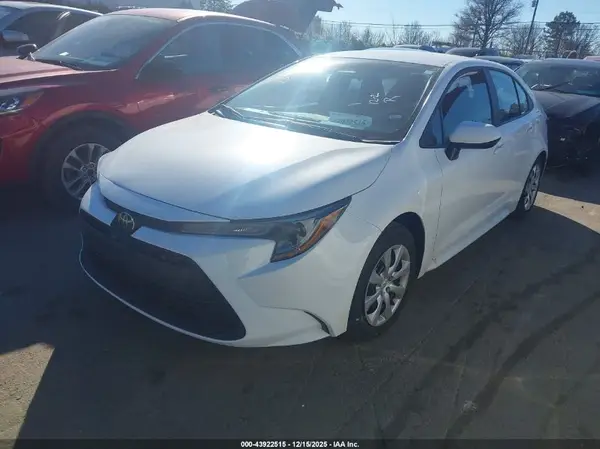 5YFB4MDE1SP332483 2025 TOYOTA COROLLA - Image 2