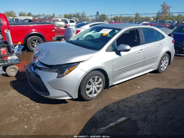 5YFB4MDE1SP337764 2025 TOYOTA COROLLA - Image 2