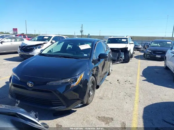 5YFB4MDE1SP347064 2025 TOYOTA COROLLA - Image 2