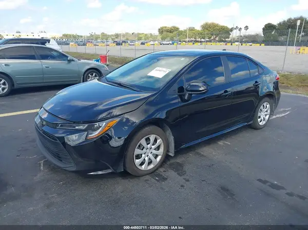 5YFB4MDE1SP348635 2025 TOYOTA COROLLA - Image 2