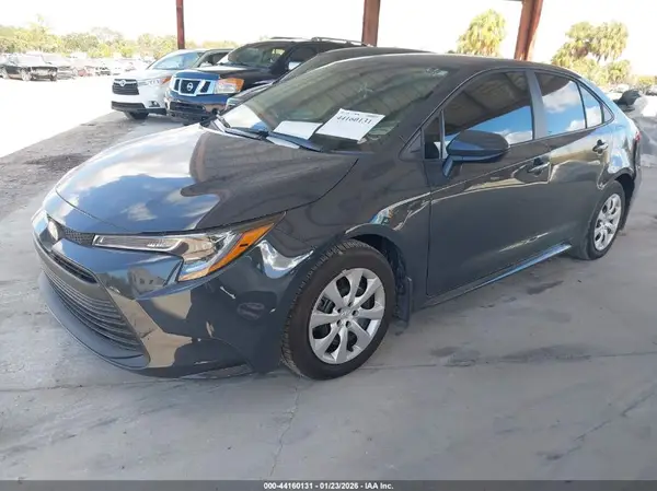 5YFB4MDE1SP350854 2025 TOYOTA COROLLA - Image 2