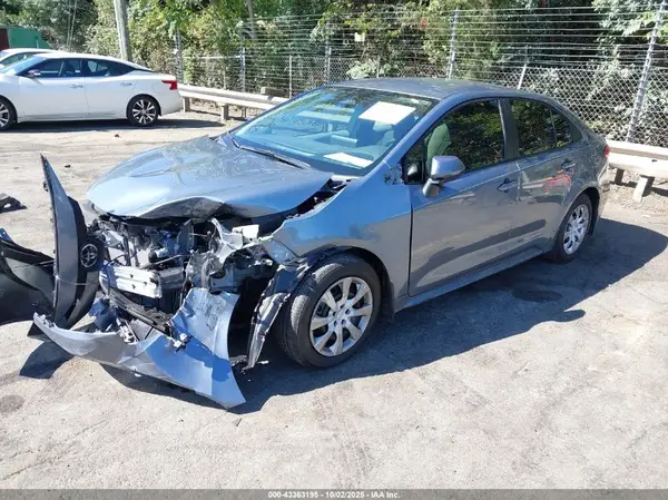 5YFB4MDE1SP355262 2025 TOYOTA COROLLA - Image 2