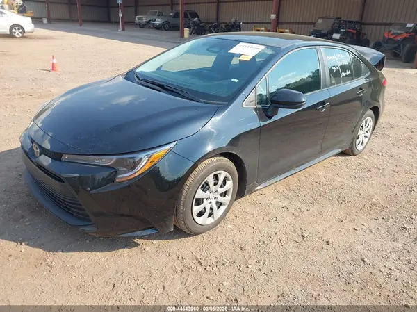 5YFB4MDE1TP407958 2026 TOYOTA COROLLA - Image 2