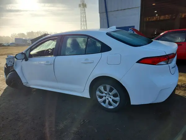 5YFB4MDE2PP000317 2023 TOYOTA COROLLA - Image 2
