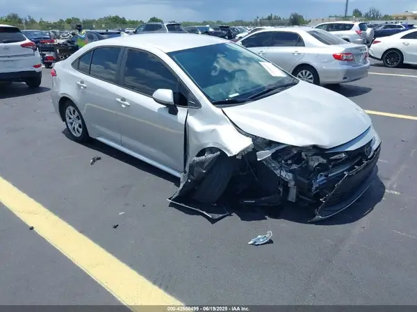 5YFB4MDE2PP018039 2023 TOYOTA COROLLA - Image 1