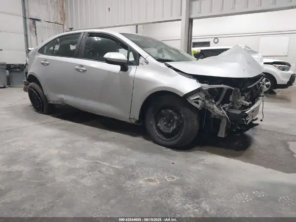 5YFB4MDE2PP039540 2023 TOYOTA COROLLA - Image 1