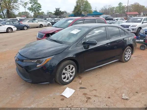 5YFB4MDE2PP069119 2023 TOYOTA COROLLA - Image 2