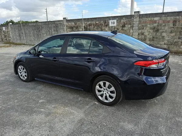 5YFB4MDE2PP074028 2023 TOYOTA COROLLA - Image 2