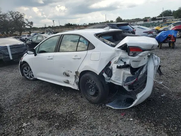 5YFB4MDE2RP087347 2021 TOYOTA COROLLA - Image 2