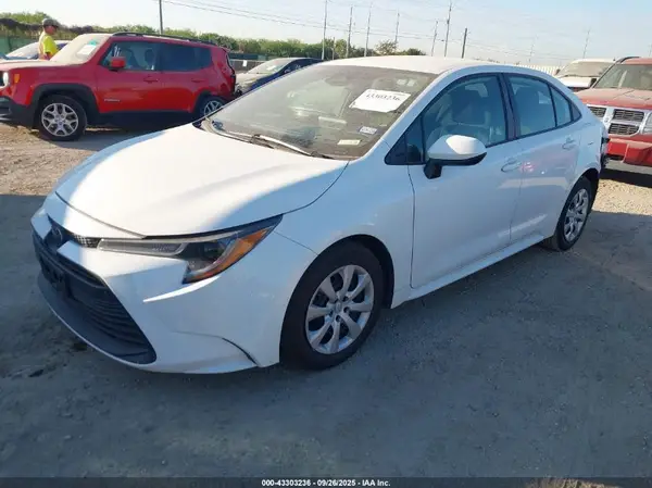 5YFB4MDE2RP100873 2024 TOYOTA COROLLA - Image 2