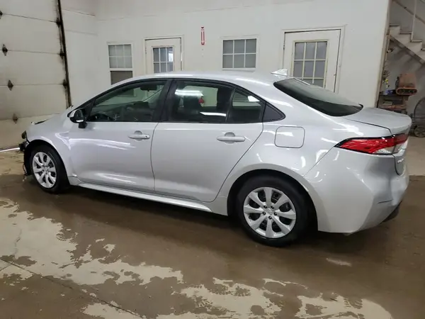 5YFB4MDE2RP101019 2024 TOYOTA COROLLA - Image 2