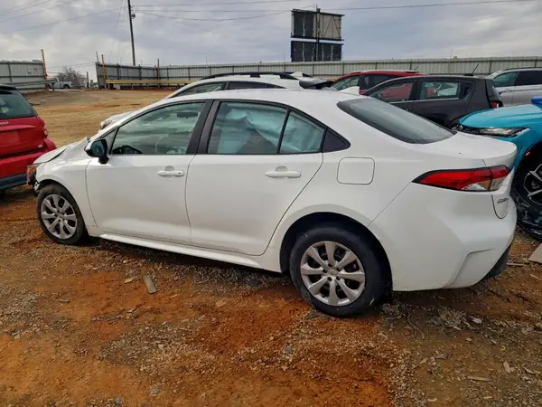 5YFB4MDE2RP101683 2024 TOYOTA COROLLA - Image 2