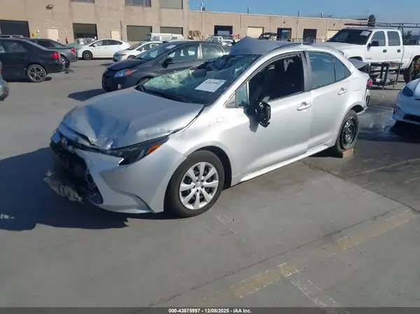 5YFB4MDE2RP101814 2024 TOYOTA COROLLA - Image 2