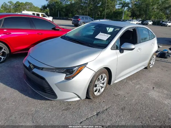 5YFB4MDE2RP103501 2024 TOYOTA COROLLA - Image 2
