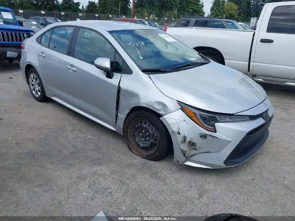 5YFB4MDE2RP107029 2024 TOYOTA COROLLA - Image 1