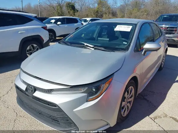 5YFB4MDE2RP108634 2024 TOYOTA COROLLA - Image 2