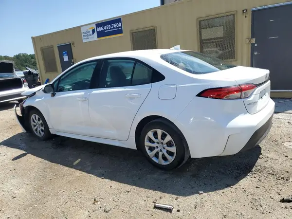 5YFB4MDE2RP111047 2024 TOYOTA COROLLA - Image 2