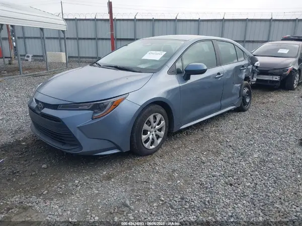 5YFB4MDE2RP113607 2024 TOYOTA COROLLA - Image 2