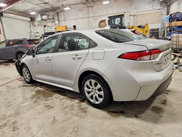 5YFB4MDE2RP117088 2024 TOYOTA COROLLA - Image 2