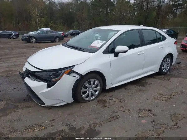 5YFB4MDE2RP122341 2024 TOYOTA COROLLA - Image 2