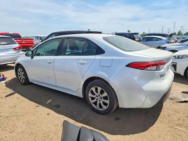 5YFB4MDE2RP123005 2024 TOYOTA COROLLA - Image 2