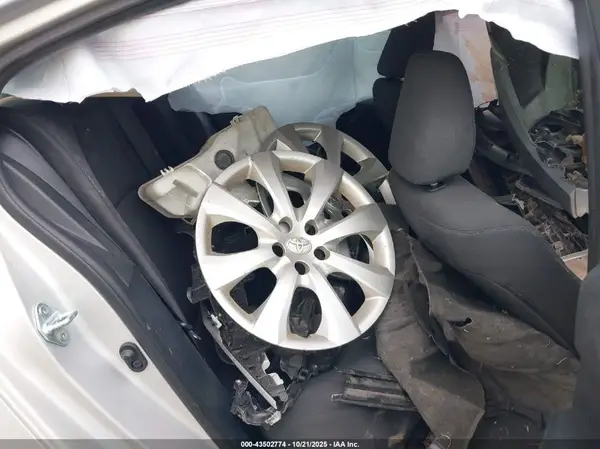 5YFB4MDE2RP129693 2024 TOYOTA COROLLA - Image 8