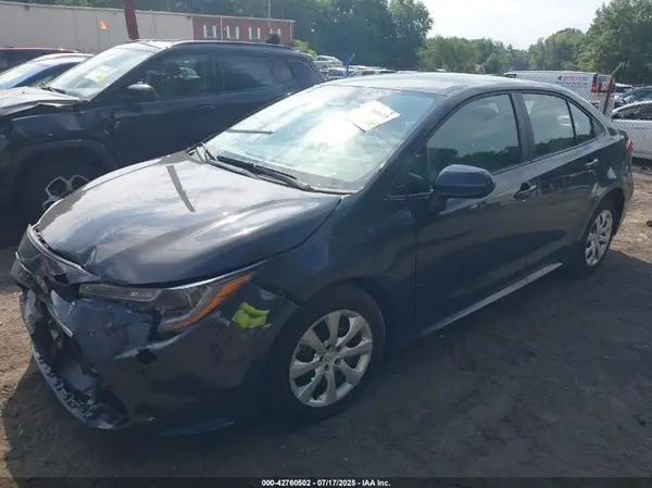 5YFB4MDE2RP130164 2024 TOYOTA COROLLA - Image 2