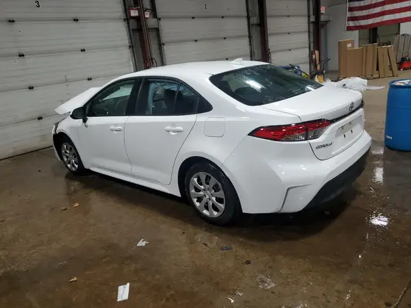 5YFB4MDE2RP131783 2024 TOYOTA COROLLA - Image 2