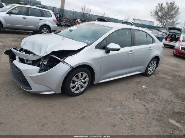 5YFB4MDE2RP131914 2024 TOYOTA COROLLA - Image 2
