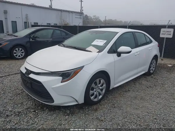 5YFB4MDE2RP132285 2024 TOYOTA COROLLA - Image 2