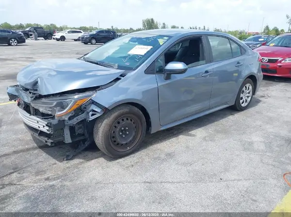 5YFB4MDE2RP141181 2024 TOYOTA COROLLA - Image 2