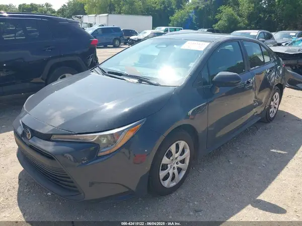 5YFB4MDE2RP146106 2024 TOYOTA COROLLA - Image 2