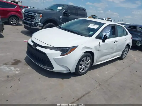 5YFB4MDE2RP151337 2024 TOYOTA COROLLA - Image 2