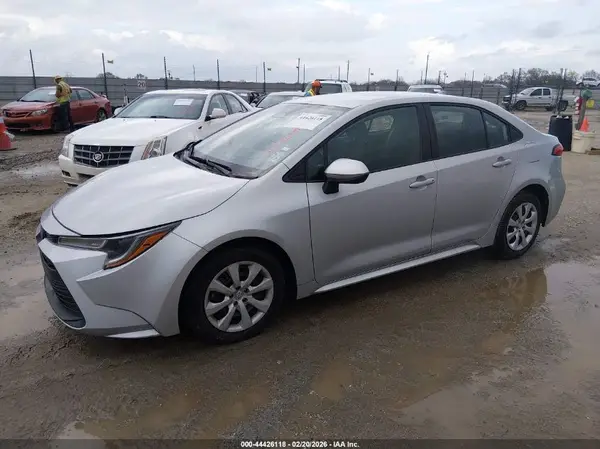 5YFB4MDE2RP154917 2024 TOYOTA COROLLA - Image 2