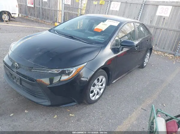 5YFB4MDE2RP160586 2024 TOYOTA COROLLA - Image 2