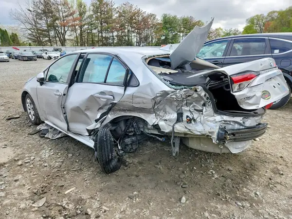 5YFB4MDE2RP160667 2024 TOYOTA COROLLA - Image 2