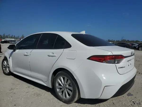 5YFB4MDE2RP171765 2024 TOYOTA COROLLA - Image 2