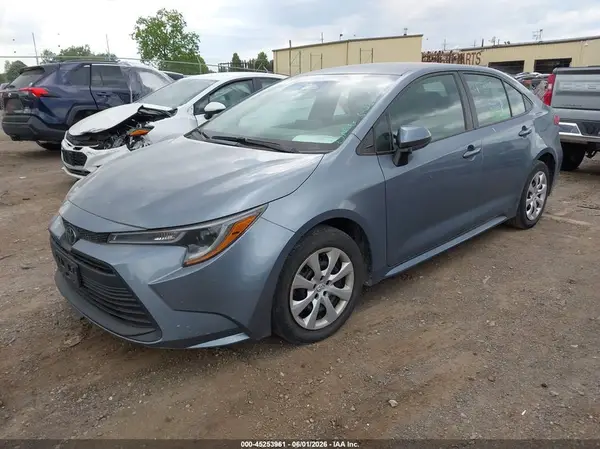 5YFB4MDE2RP173709 2024 TOYOTA COROLLA - Image 2