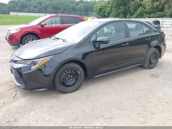 5YFB4MDE2RP174844 2024 TOYOTA COROLLA - Image 2