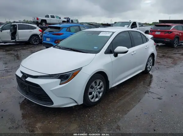 5YFB4MDE2RP183009 2024 TOYOTA COROLLA - Image 2