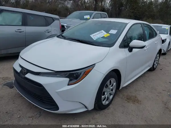 5YFB4MDE2RP184158 2024 TOYOTA COROLLA - Image 2