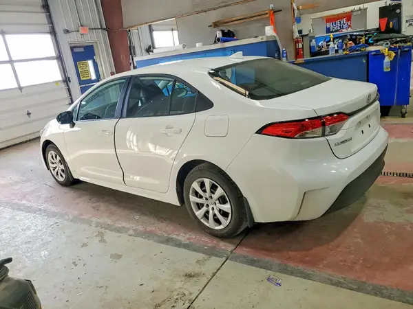 5YFB4MDE2RP185858 2024 TOYOTA COROLLA - Image 2