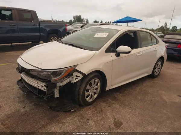 5YFB4MDE2RP194799 2024 TOYOTA COROLLA - Image 2