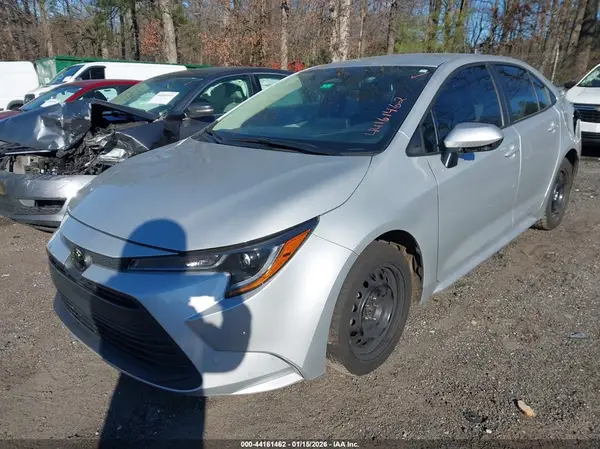 5YFB4MDE2RP194902 2024 TOYOTA COROLLA - Image 2